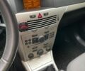 Черный Опель Астра, объемом двигателя 1.6 л и пробегом 180 тыс. км за 5200 $, фото 8 на Automoto.ua