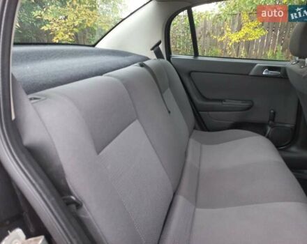 Черный Опель Астра, объемом двигателя 1.4 л и пробегом 220 тыс. км за 4500 $, фото 12 на Automoto.ua