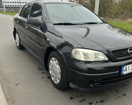 Черный Опель Астра, объемом двигателя 1.36 л и пробегом 193 тыс. км за 3700 $, фото 3 на Automoto.ua