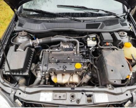 Черный Опель Астра, объемом двигателя 1.4 л и пробегом 176 тыс. км за 3850 $, фото 1 на Automoto.ua