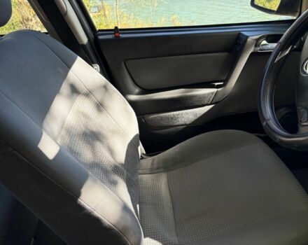 Опель Астра 2008 в Кролевце на Automoto.ua Черный Опель Астра, объемом двигателя 1.6 л и пробегом 197 тыс. км за 4300 $, фото 3 на Automoto.ua