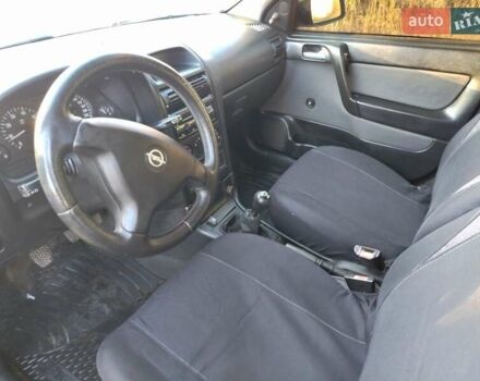 Чорний Опель Астра, об'ємом двигуна 1.4 л та пробігом 250 тис. км за 3200 $, фото 10 на Automoto.ua