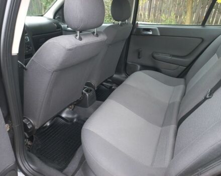 Черный Опель Астра, объемом двигателя 0 л и пробегом 220 тыс. км за 4500 $, фото 9 на Automoto.ua