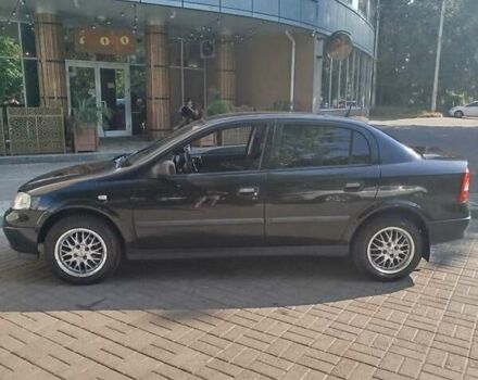 Черный Опель Астра, объемом двигателя 0 л и пробегом 177 тыс. км за 5400 $, фото 7 на Automoto.ua