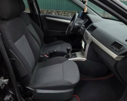 Чорний Опель Астра, об'ємом двигуна 1.8 л та пробігом 227 тис. км за 4750 $, фото 9 на Automoto.ua