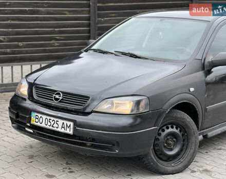 Чорний Опель Астра, об'ємом двигуна 1.4 л та пробігом 159 тис. км за 1999 $, фото 1 на Automoto.ua