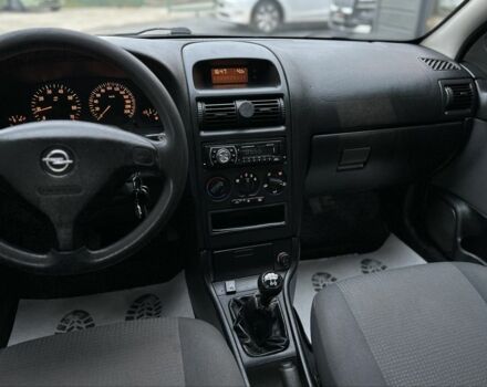 Чорний Опель Астра, об'ємом двигуна 1.4 л та пробігом 102 тис. км за 3600 $, фото 16 на Automoto.ua