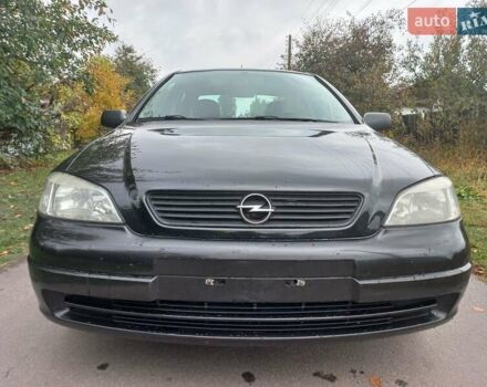 Черный Опель Астра, объемом двигателя 1.4 л и пробегом 220 тыс. км за 4500 $, фото 7 на Automoto.ua