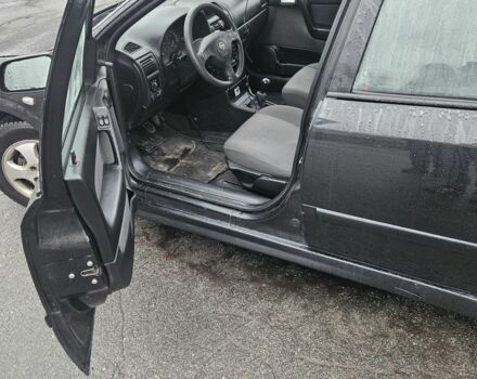 Чорний Опель Астра, об'ємом двигуна 1.7 л та пробігом 250 тис. км за 2999 $, фото 9 на Automoto.ua