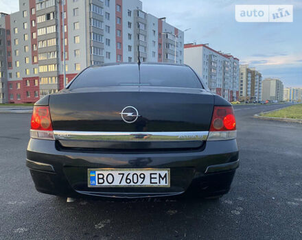 Черный Опель Астра, объемом двигателя 1.8 л и пробегом 249 тыс. км за 5999 $, фото 8 на Automoto.ua