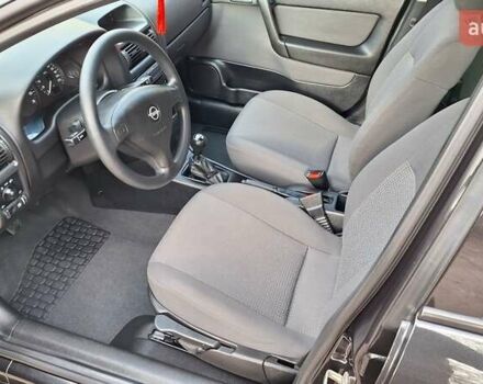 Чорний Опель Астра, об'ємом двигуна 1.6 л та пробігом 52 тис. км за 5600 $, фото 18 на Automoto.ua