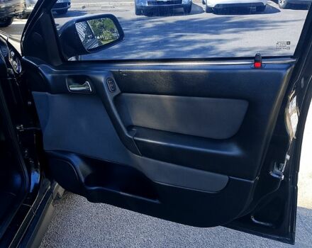 Черный Опель Астра, объемом двигателя 1.6 л и пробегом 130 тыс. км за 2700 $, фото 6 на Automoto.ua