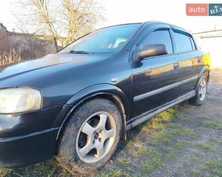 Чорний Опель Астра, об'ємом двигуна 1.4 л та пробігом 250 тис. км за 3200 $, фото 8 на Automoto.ua