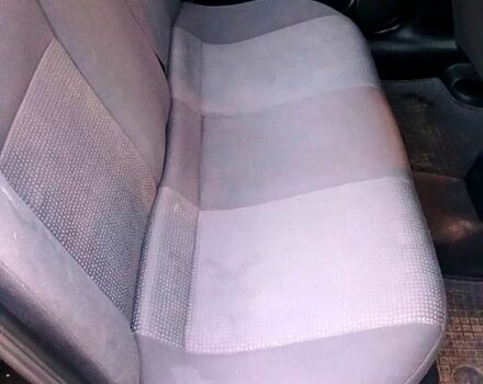 Черный Опель Астра, объемом двигателя 1.6 л и пробегом 256 тыс. км за 3300 $, фото 6 на Automoto.ua