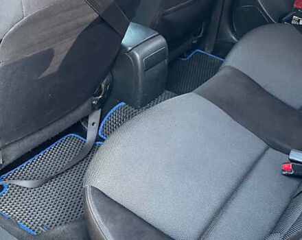 Черный Опель Астра, объемом двигателя 1.4 л и пробегом 500 тыс. км за 1999 $, фото 4 на Automoto.ua