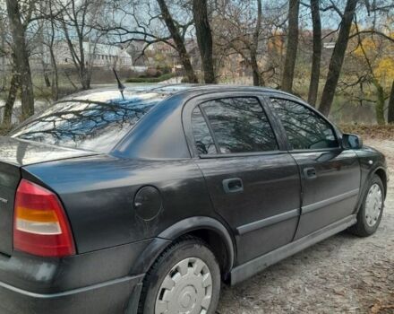 Черный Опель Астра, объемом двигателя 0 л и пробегом 135 тыс. км за 3400 $, фото 4 на Automoto.ua