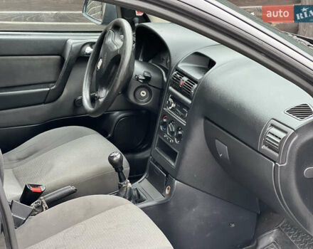 Чорний Опель Астра, об'ємом двигуна 1.4 л та пробігом 159 тис. км за 1999 $, фото 15 на Automoto.ua