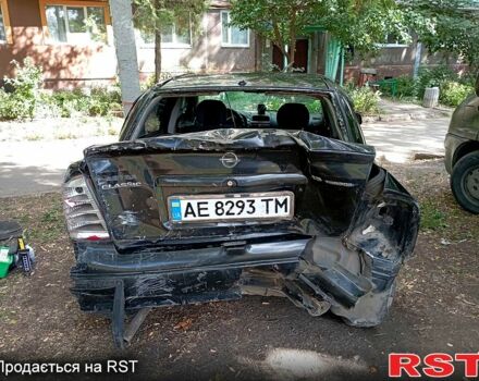 Черный Опель Астра, объемом двигателя 1.6 л и пробегом 170 тыс. км за 1300 $, фото 8 на Automoto.ua