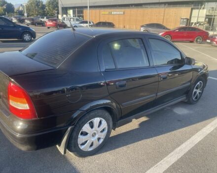 Опель Астра 2008 в Гайсине на Automoto.ua Черный Опель Астра, объемом двигателя 1.4 л и пробегом 132 тыс. км за 4100 $, фото 3 на Automoto.ua