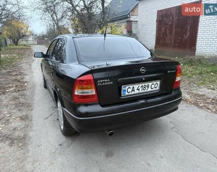 Чорний Опель Астра, об'ємом двигуна 1.6 л та пробігом 250 тис. км за 3650 $, фото 6 на Automoto.ua