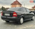 Черный Опель Астра, объемом двигателя 1.4 л и пробегом 216 тыс. км за 3999 $, фото 6 на Automoto.ua