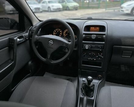 Чорний Опель Астра, об'ємом двигуна 1.4 л та пробігом 102 тис. км за 3600 $, фото 13 на Automoto.ua