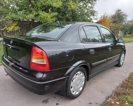 Черный Опель Астра, объемом двигателя 0 л и пробегом 220 тыс. км за 4500 $, фото 1 на Automoto.ua