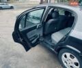 Черный Опель Астра, объемом двигателя 1.7 л и пробегом 334 тыс. км за 3400 $, фото 6 на Automoto.ua