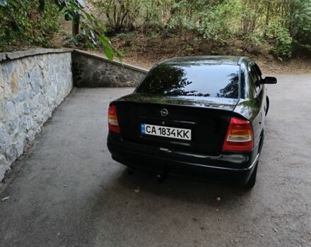 Опель Астра 2008 в Каменке на Automoto.ua Черный Опель Астра, объемом двигателя 1.4 л и пробегом 260 тыс. км за 3150 $, фото 4 на Automoto.ua