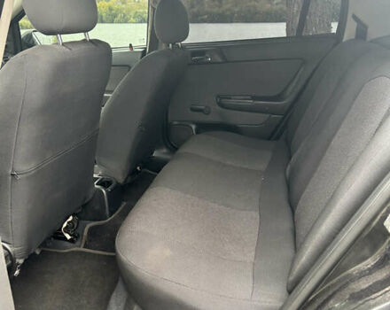 Черный Опель Астра, объемом двигателя 1.36 л и пробегом 193 тыс. км за 3700 $, фото 8 на Automoto.ua