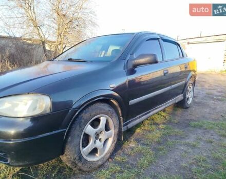 Чорний Опель Астра, об'ємом двигуна 1.4 л та пробігом 250 тис. км за 3200 $, фото 17 на Automoto.ua