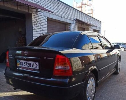Черный Опель Астра, объемом двигателя 1.38 л и пробегом 134 тыс. км за 4800 $, фото 6 на Automoto.ua