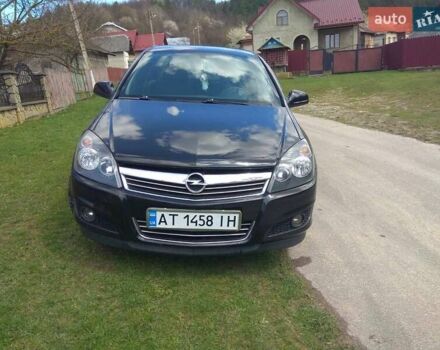 Черный Опель Астра, объемом двигателя 1.6 л и пробегом 159 тыс. км за 6000 $, фото 1 на Automoto.ua