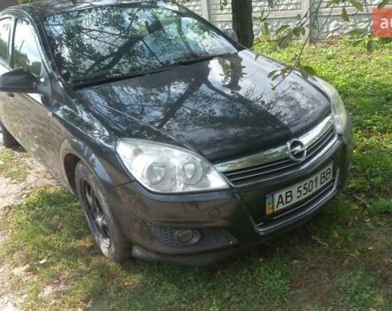 Черный Опель Астра, объемом двигателя 1.6 л и пробегом 310 тыс. км за 5000 $, фото 9 на Automoto.ua