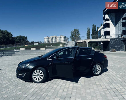 Опель Астра 2012 в Хмельницком на Automoto.ua Черный Опель Астра, объемом двигателя 1.7 л и пробегом 189 тыс. км за 8300 $, фото 2 на Automoto.ua