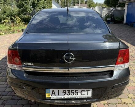Черный Опель Астра, объемом двигателя 1.6 л и пробегом 207 тыс. км за 6500 $, фото 5 на Automoto.ua