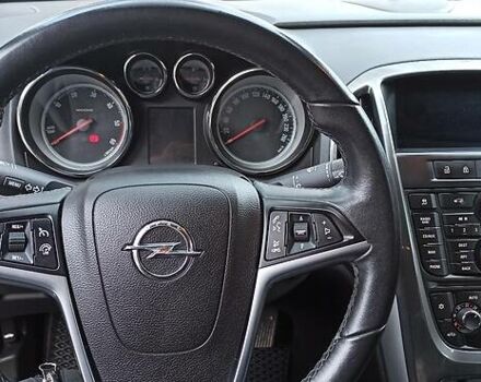 Опель Астра 2012 в Хмельницком на Automoto.ua Черный Опель Астра, объемом двигателя 1.7 л и пробегом 189 тыс. км за 8300 $, фото 4 на Automoto.ua