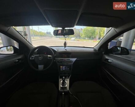 Чорний Опель Астра, об'ємом двигуна 1.6 л та пробігом 192 тис. км за 7300 $, фото 19 на Automoto.ua