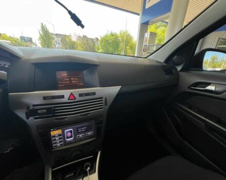 Чорний Опель Астра, об'ємом двигуна 1.6 л та пробігом 192 тис. км за 6950 $, фото 16 на Automoto.ua