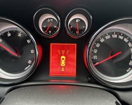 Черный Опель Астра, объемом двигателя 1.6 л и пробегом 150 тыс. км за 7777 $, фото 58 на Automoto.ua