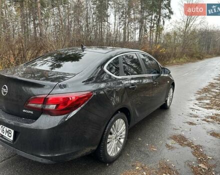 Черный Опель Астра, объемом двигателя 1.6 л и пробегом 150 тыс. км за 7777 $, фото 8 на Automoto.ua