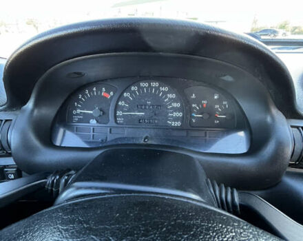 Черный Опель Астра, объемом двигателя 1.7 л и пробегом 590 тыс. км за 2400 $, фото 8 на Automoto.ua