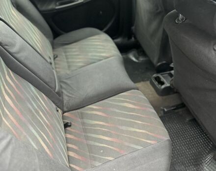 Черный Опель Астра, объемом двигателя 1.6 л и пробегом 341 тыс. км за 1000 $, фото 6 на Automoto.ua