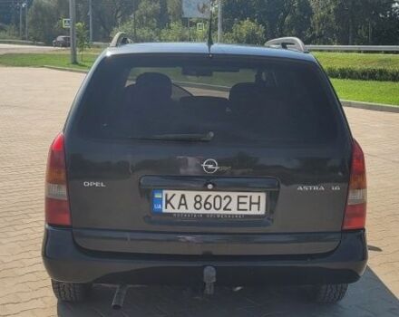 Черный Опель Астра, объемом двигателя 1.6 л и пробегом 292 тыс. км за 3500 $, фото 2 на Automoto.ua