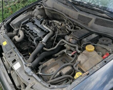 Черный Опель Астра, объемом двигателя 1.7 л и пробегом 3 тыс. км за 960 $, фото 5 на Automoto.ua