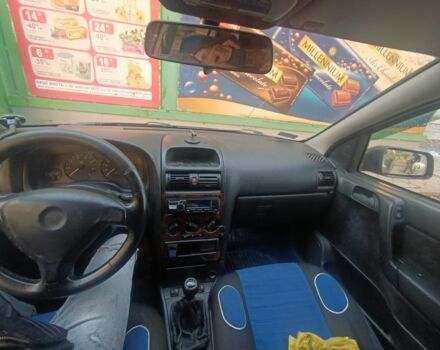 Опель Астра 2000 в Кривом Роге на Automoto.ua Черный Опель Астра, объемом двигателя 2 л и пробегом 300 тыс. км за 1242 $, фото 4 на Automoto.ua