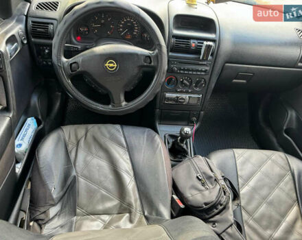 Чорний Опель Астра, об'ємом двигуна 2 л та пробігом 372 тис. км за 2650 $, фото 11 на Automoto.ua