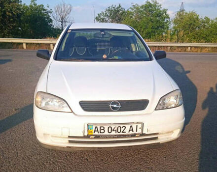 Черный Опель Астра, объемом двигателя 1.7 л и пробегом 277 тыс. км за 3000 $, фото 4 на Automoto.ua
