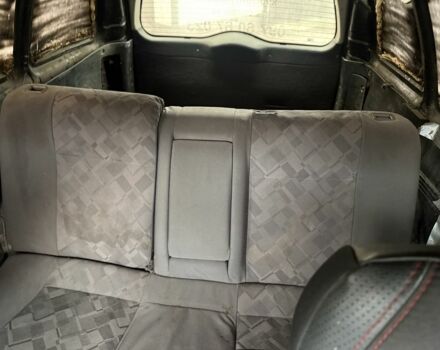 Черный Опель Астра, объемом двигателя 1.7 л и пробегом 666 тыс. км за 1375 $, фото 11 на Automoto.ua