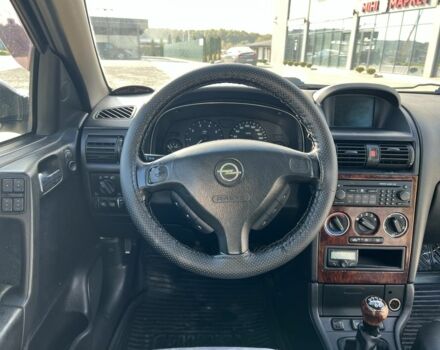 Черный Опель Астра, объемом двигателя 2 л и пробегом 293 тыс. км за 2150 $, фото 6 на Automoto.ua